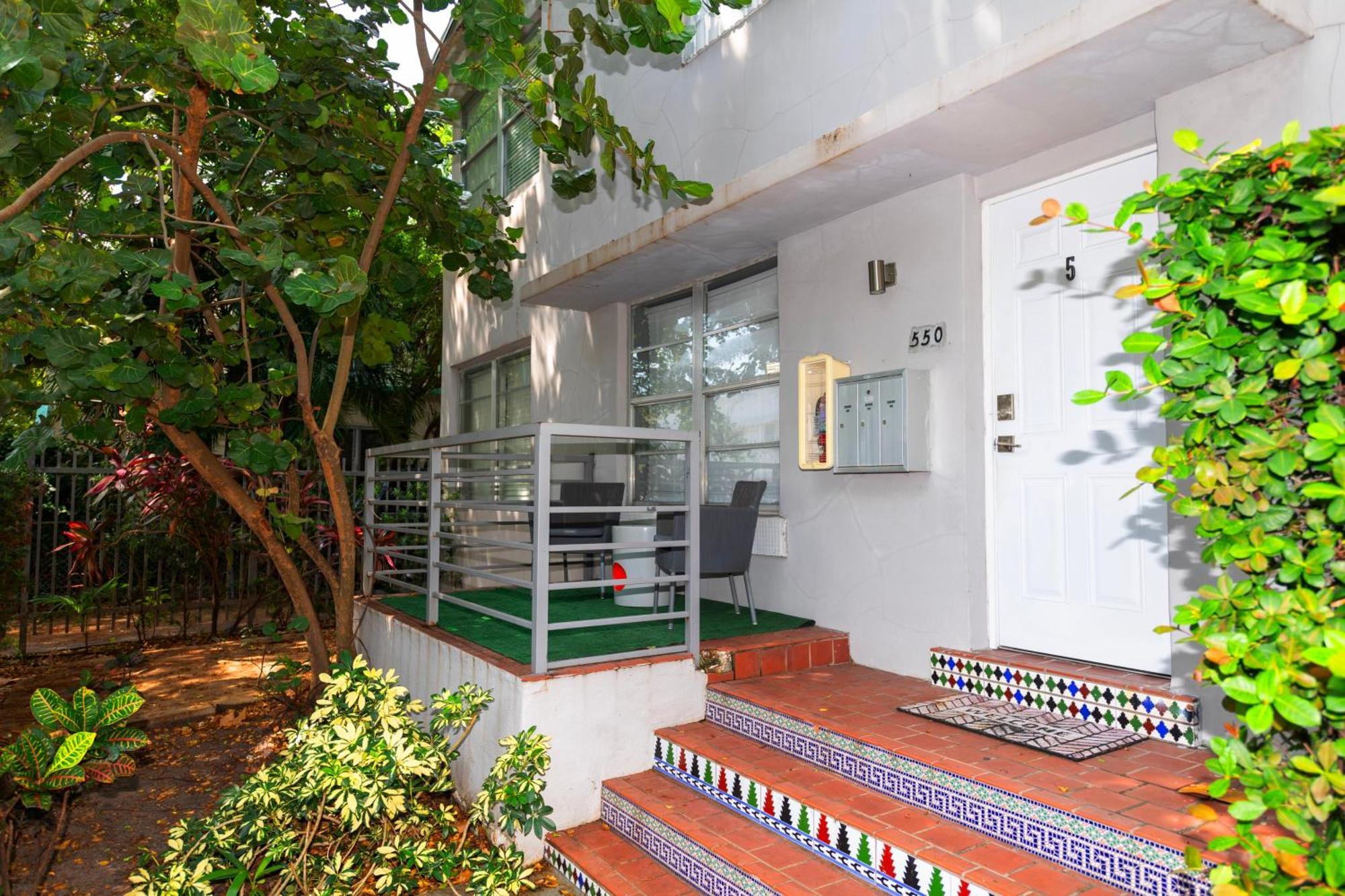 Sunny Days Apartments Miami Beach Exterior foto